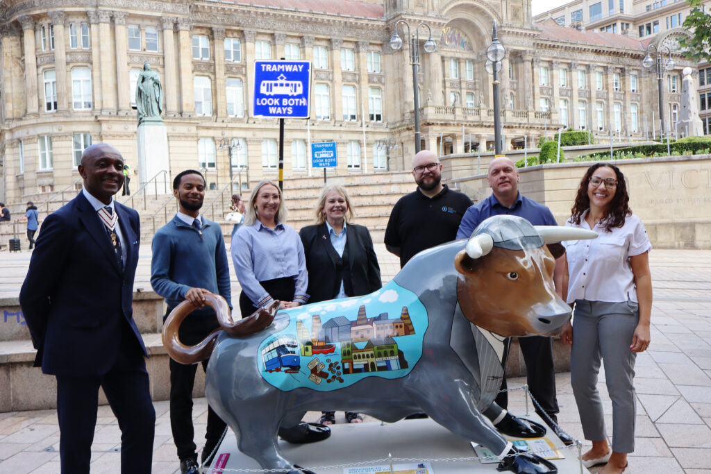 Metro Bull Unveiled
